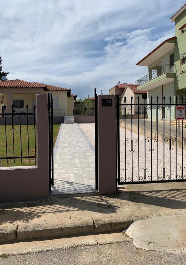 2-Bedroom Luxury Family Home Flogita Exterior photo